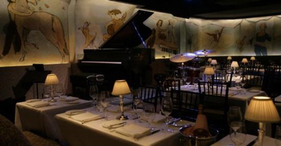 Cafe Carlyle