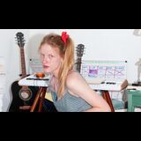 Audrey Hobert Tuesday 16 December 2025